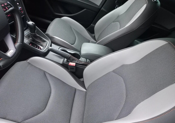 Seat Leon cena 64700 przebieg: 95765, rok produkcji 2015 z Włoszczowa małe 742